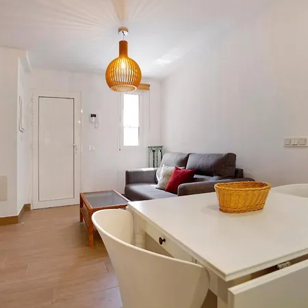 Falco 3 Apartment